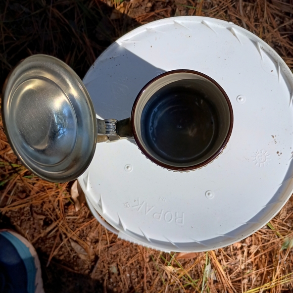 Deutschland Beer Stein with Crest - Silver and Cream - Picture 4 of 6